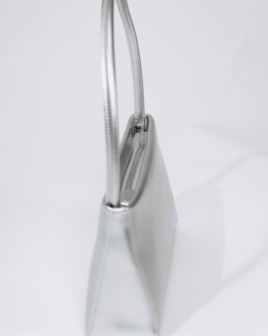 [QC] Cassette Baguette in Chroma Silver