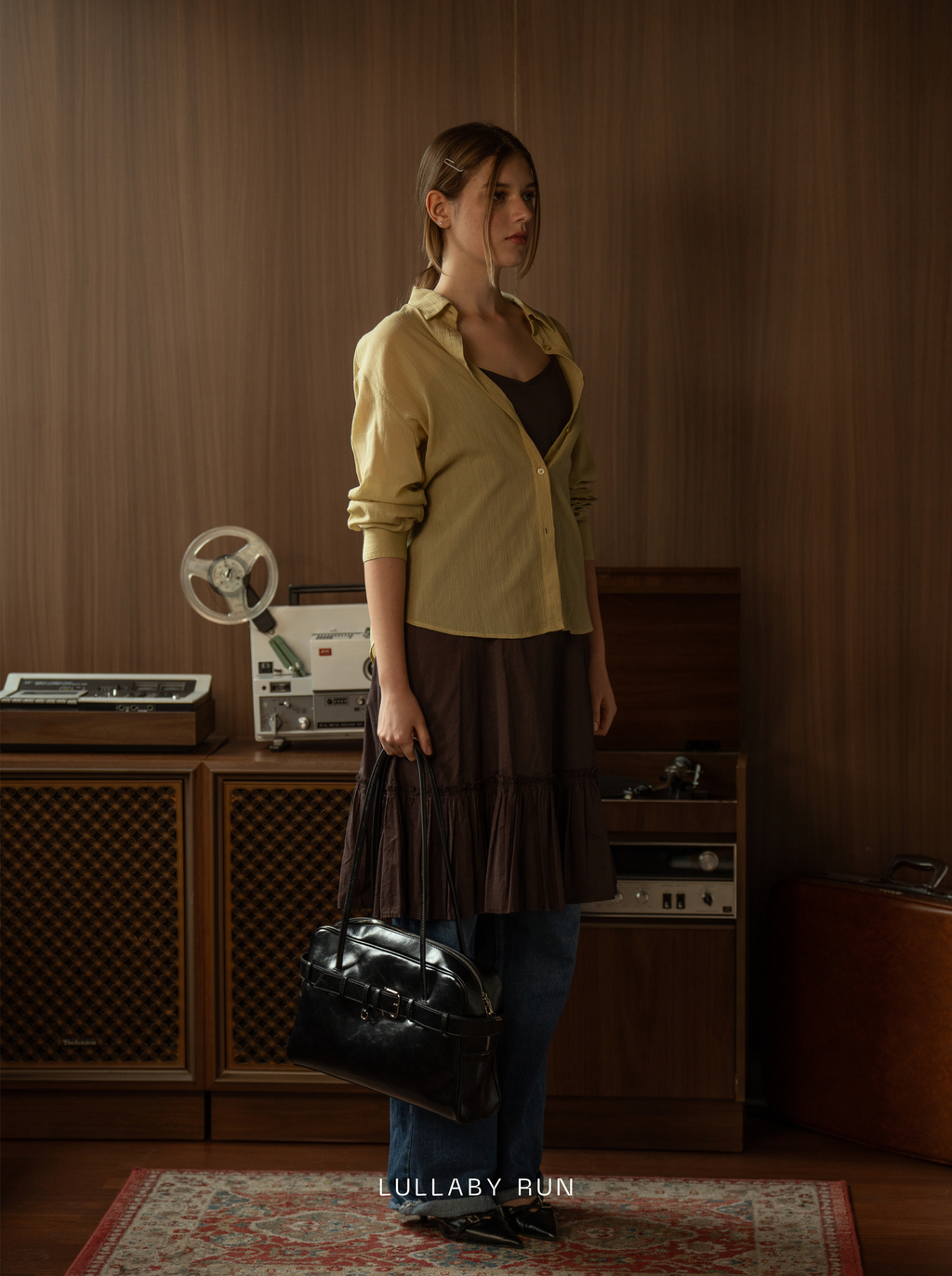 The Archive Bowler (Belted Ver.) in Ink Black