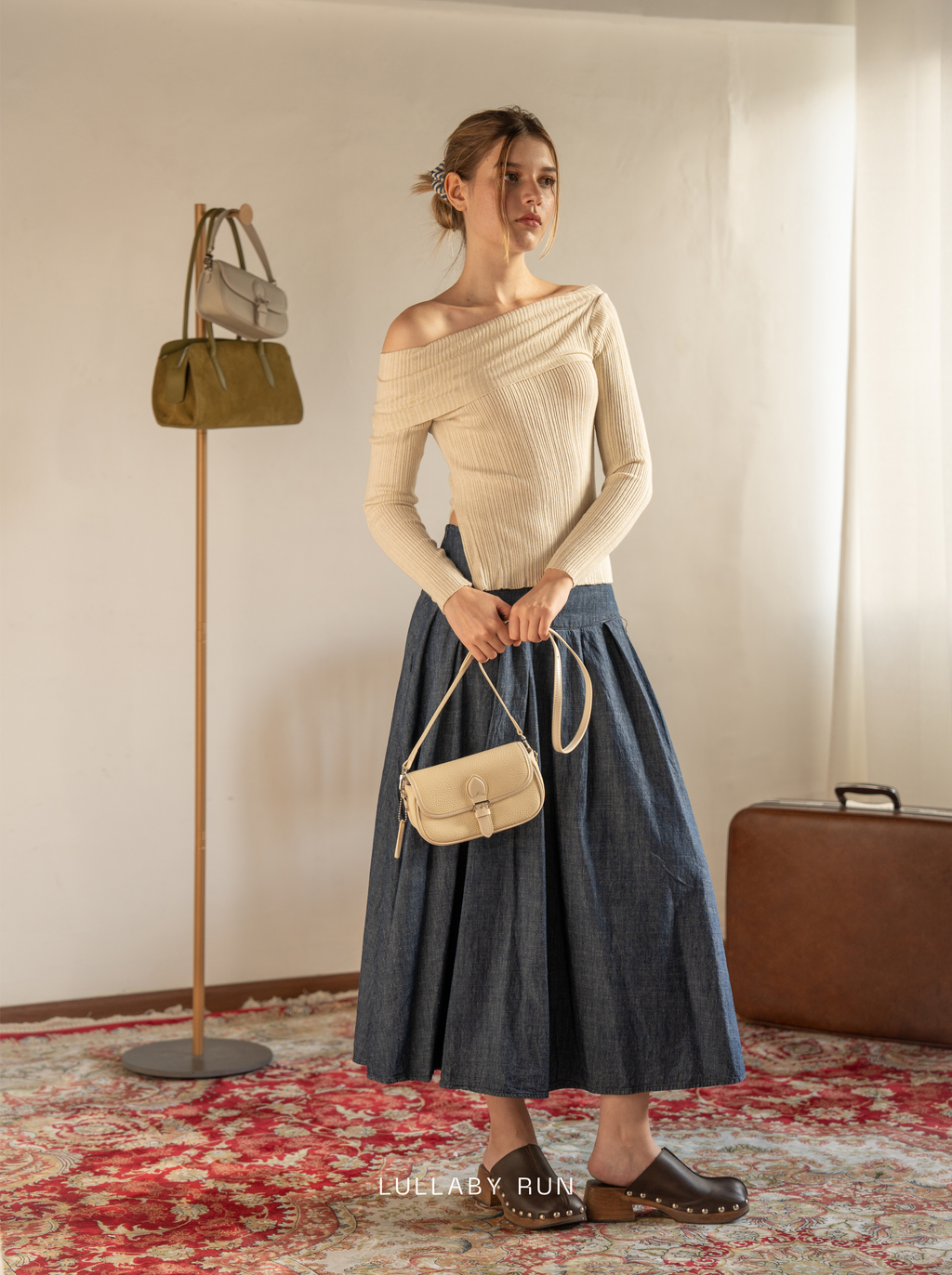 The Buckle Baby in Oat Milk