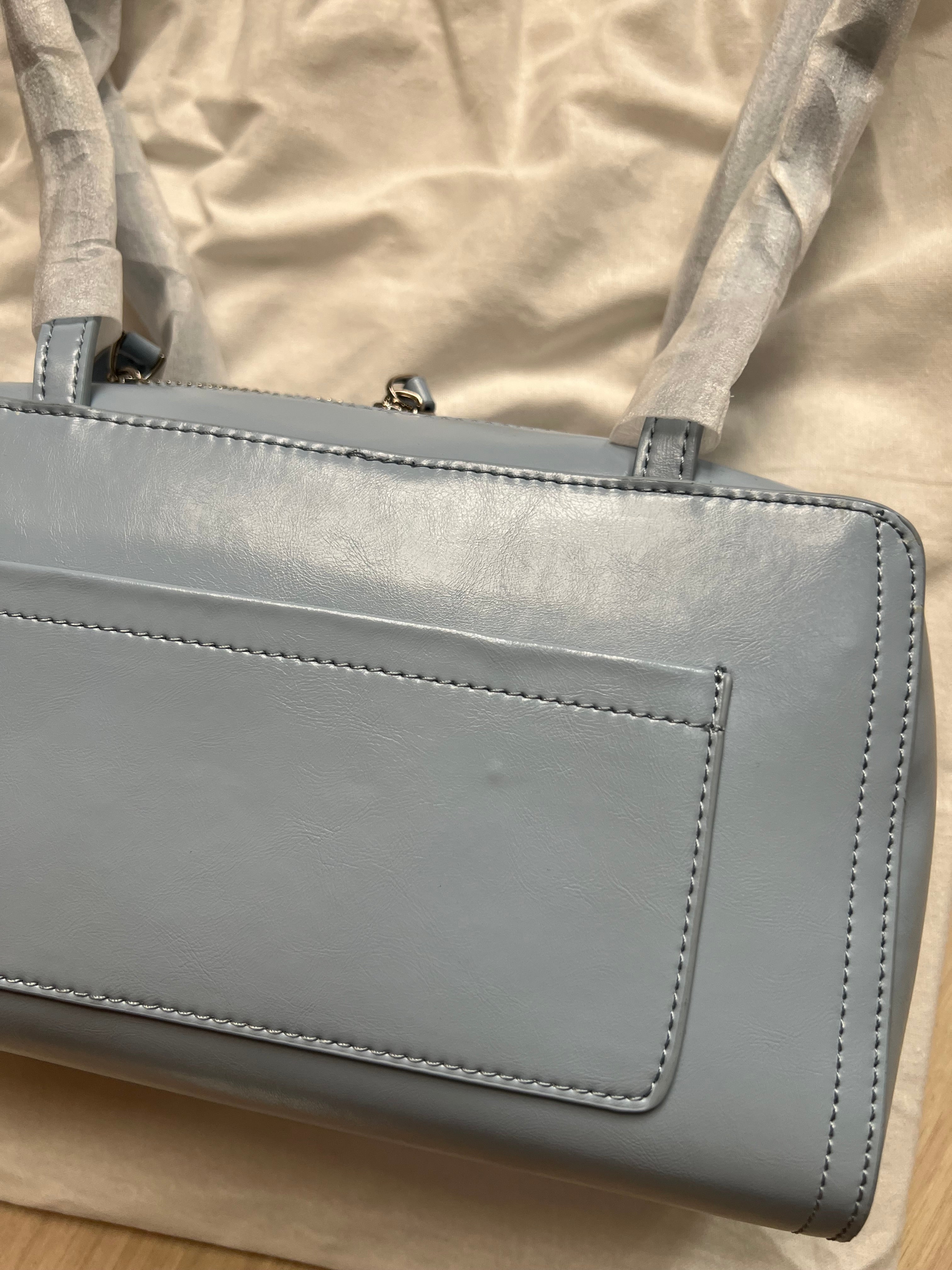 [QC-1] The Box Bowler (Powder Blue)