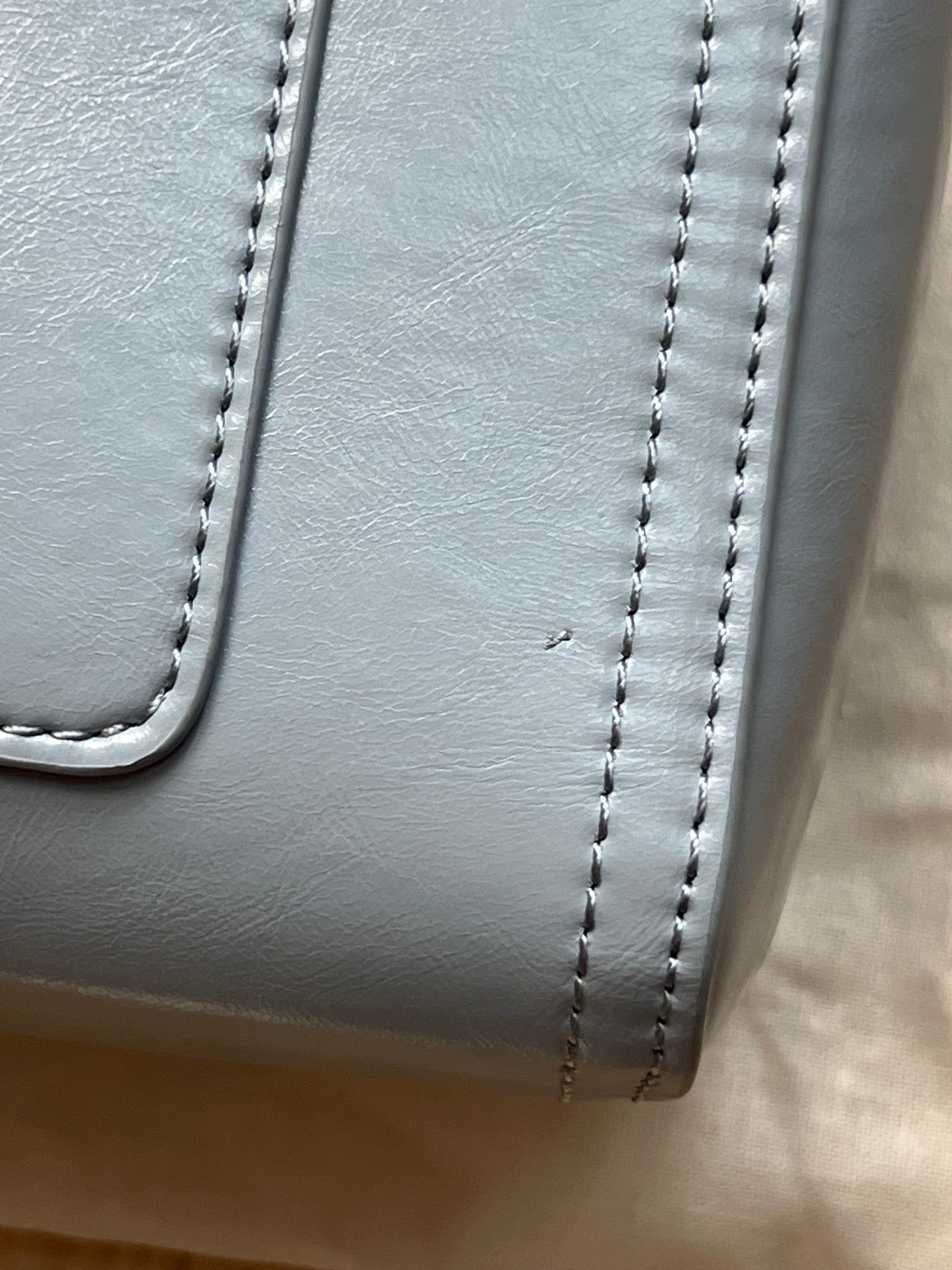[QC-2] The Box Bowler (Powder Blue)