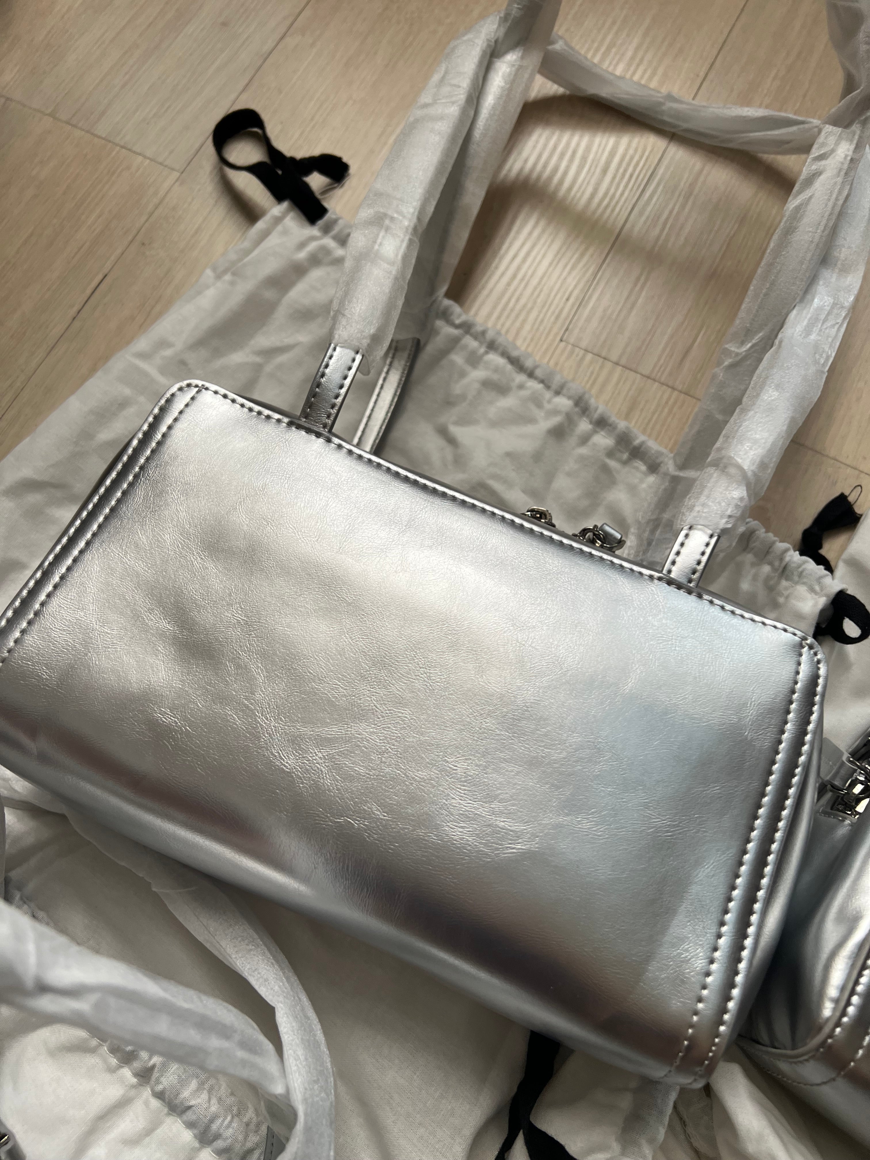 [QC-Clearance] The Box Bowler (Chrome Silver)