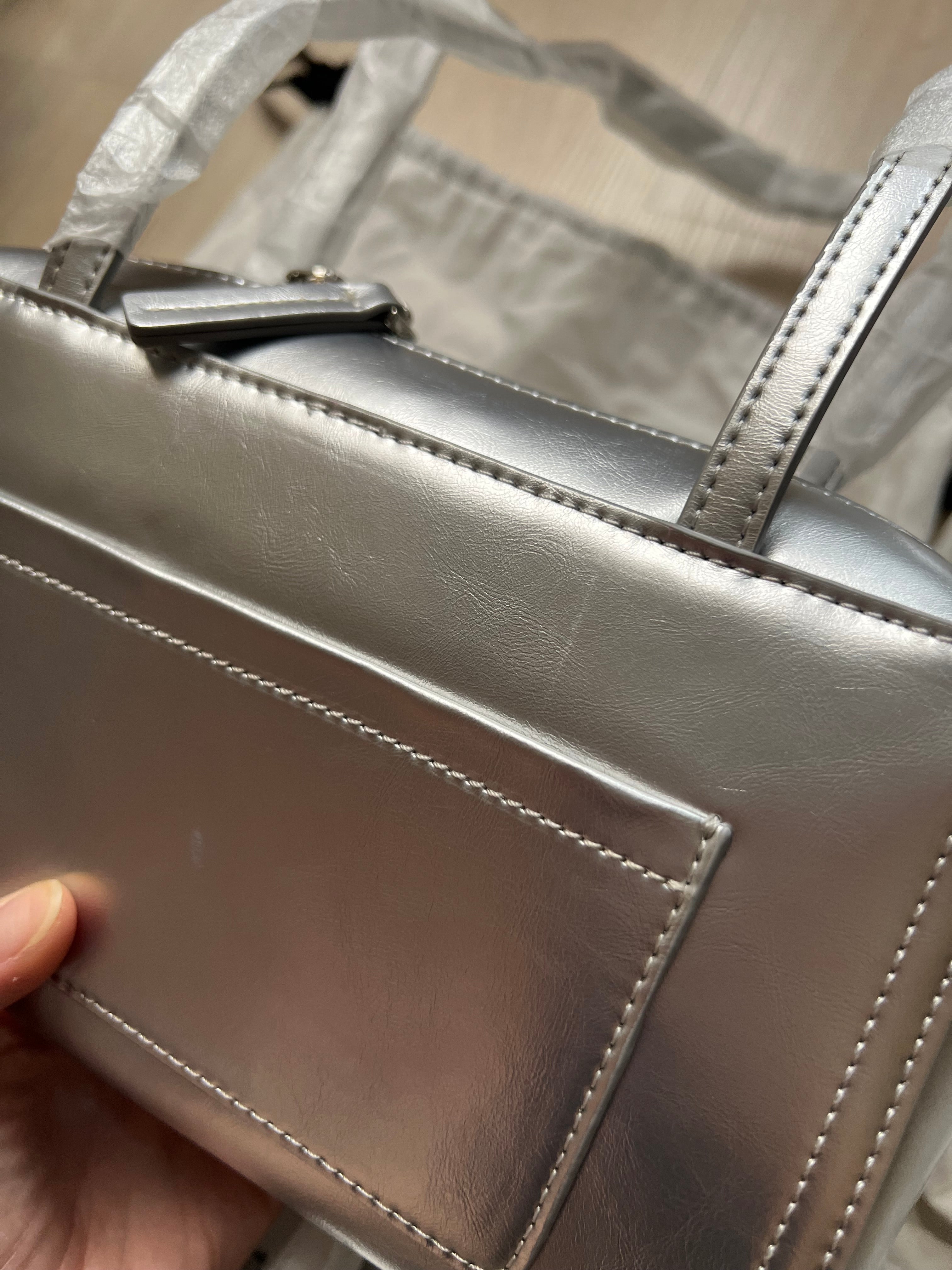 [QC-Clearance] The Box Bowler (Chrome Silver)