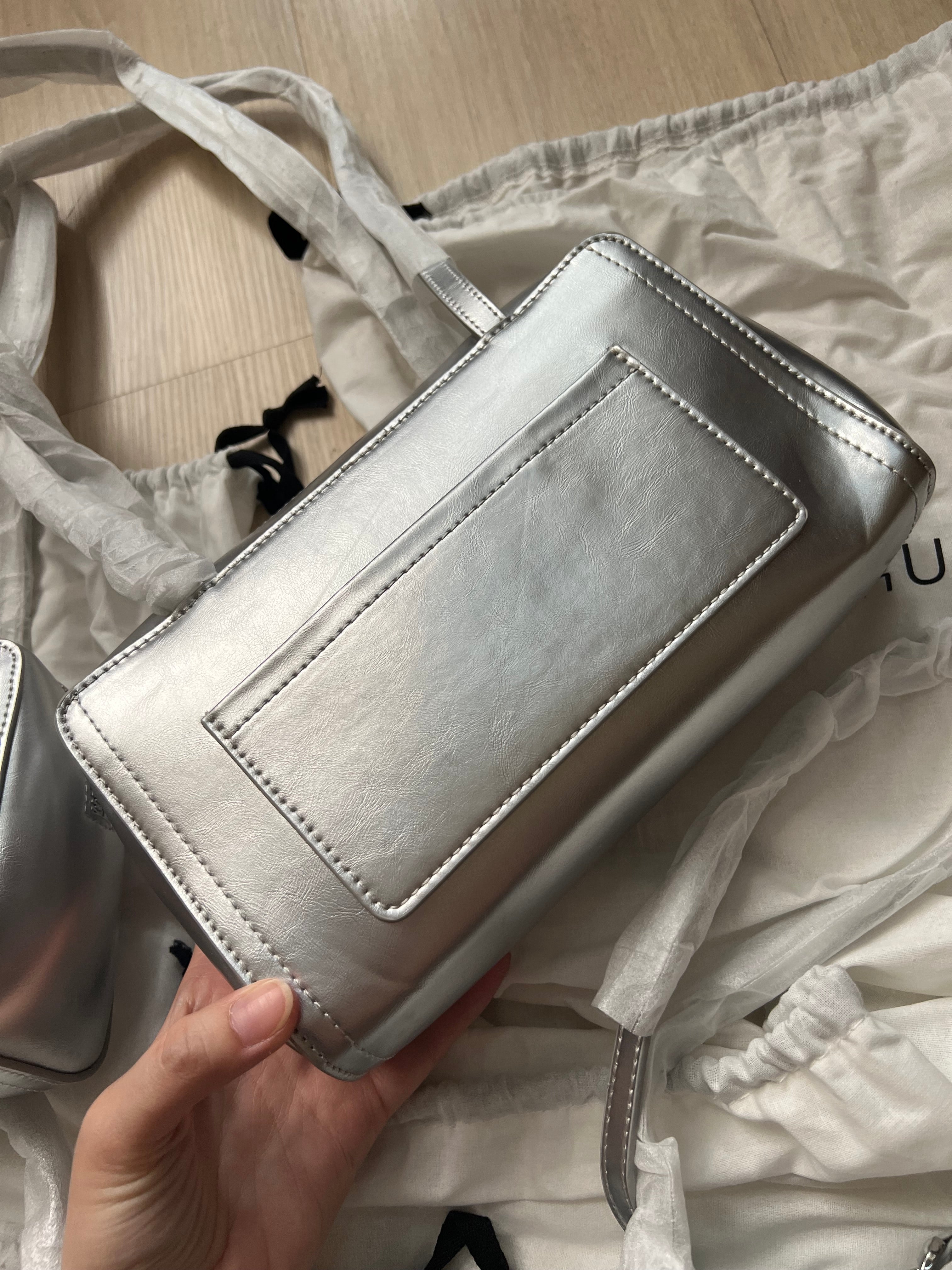 [QC-Clearance] The Box Bowler (Chrome Silver)