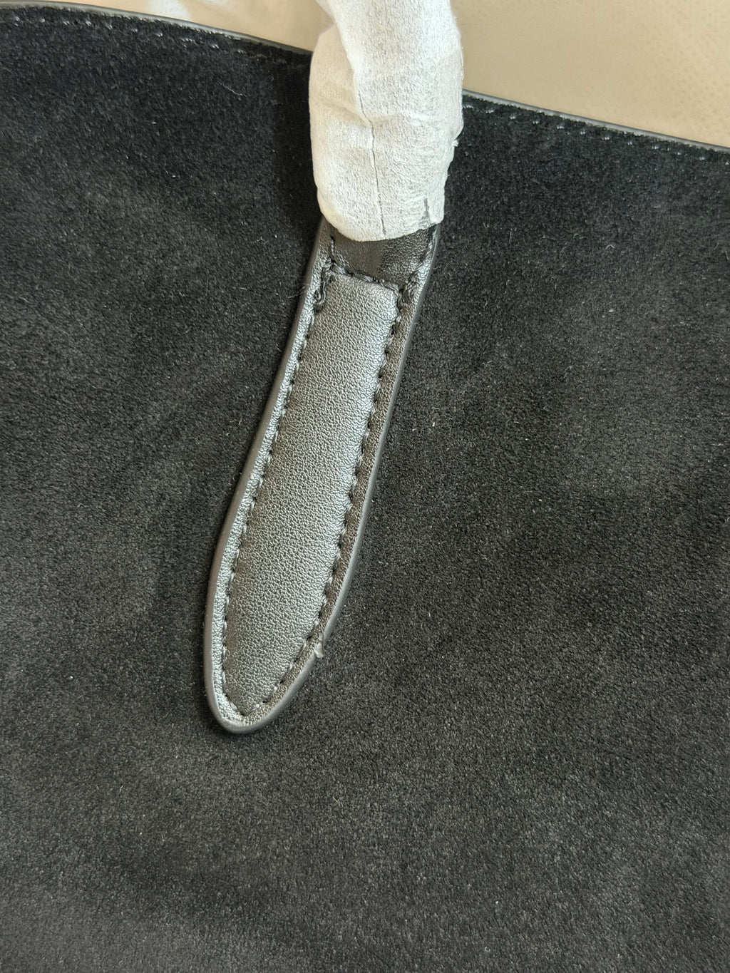 [QC] The Dune Midi in Graphite Black