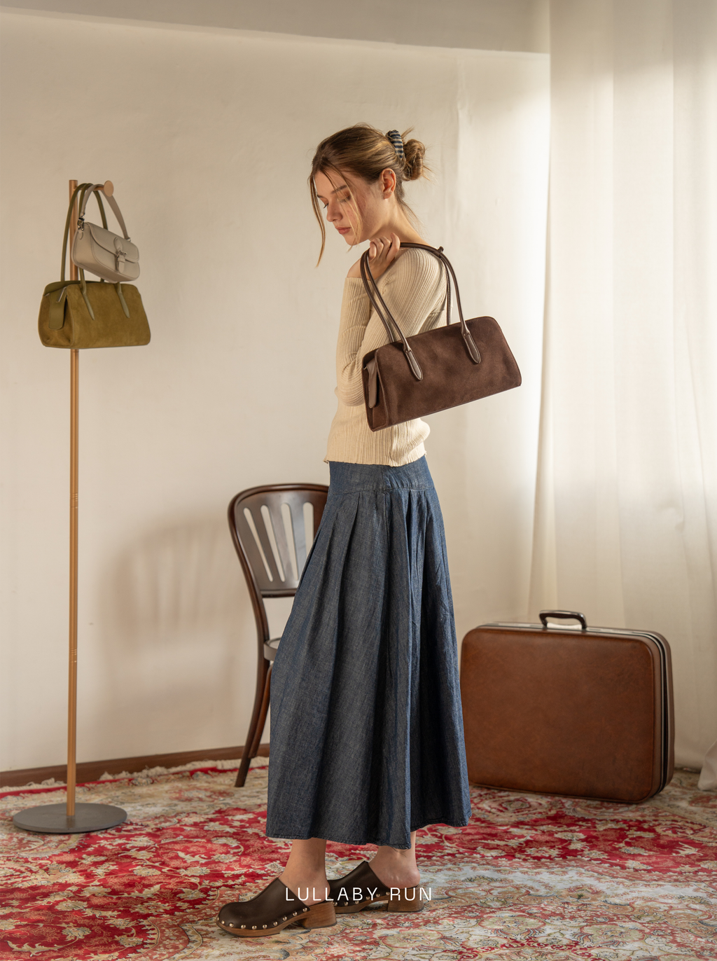 The Dune Midi in Mocha Brown