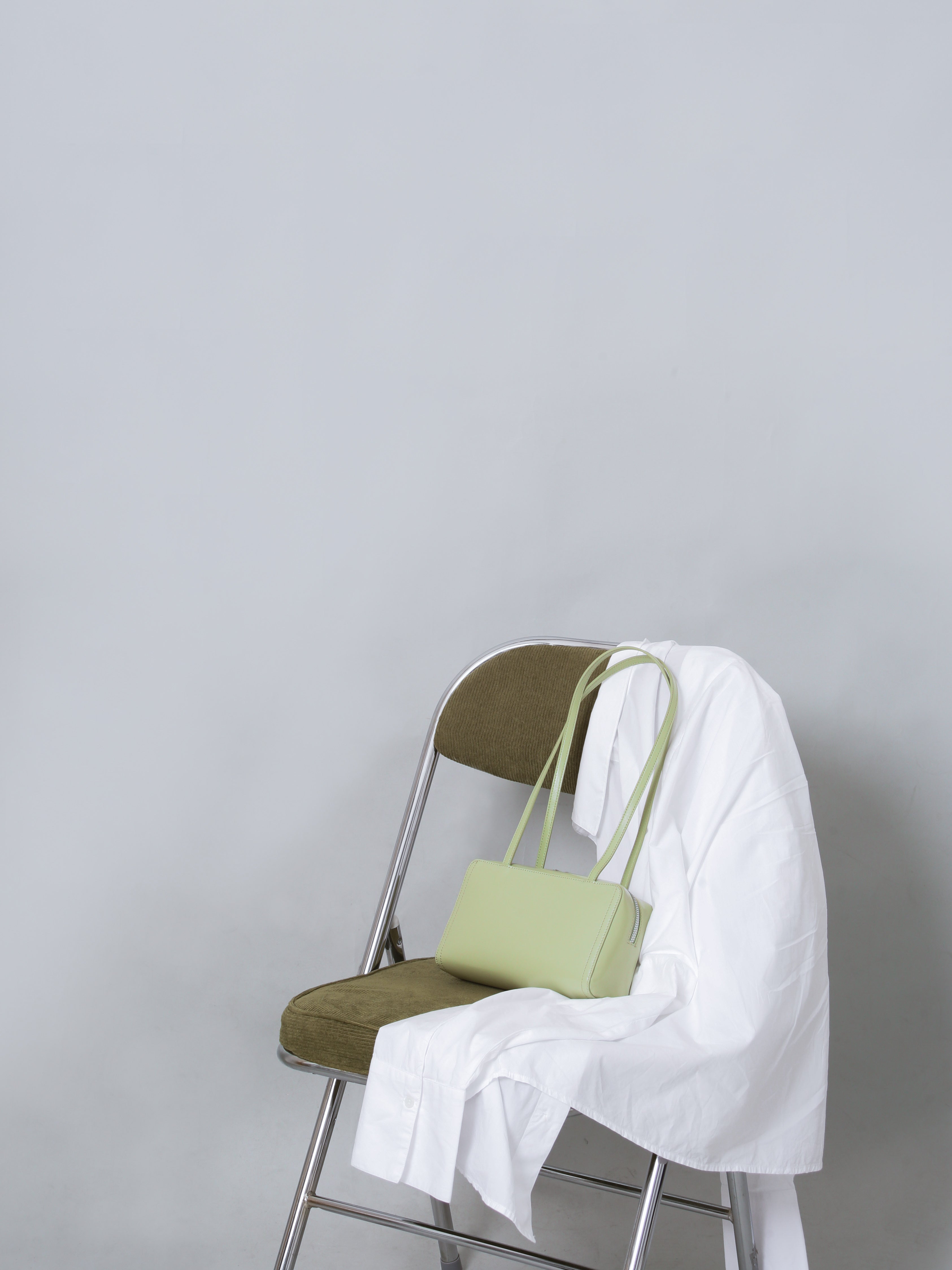 [QC-2] The Box Bowler (Avocado Cream)