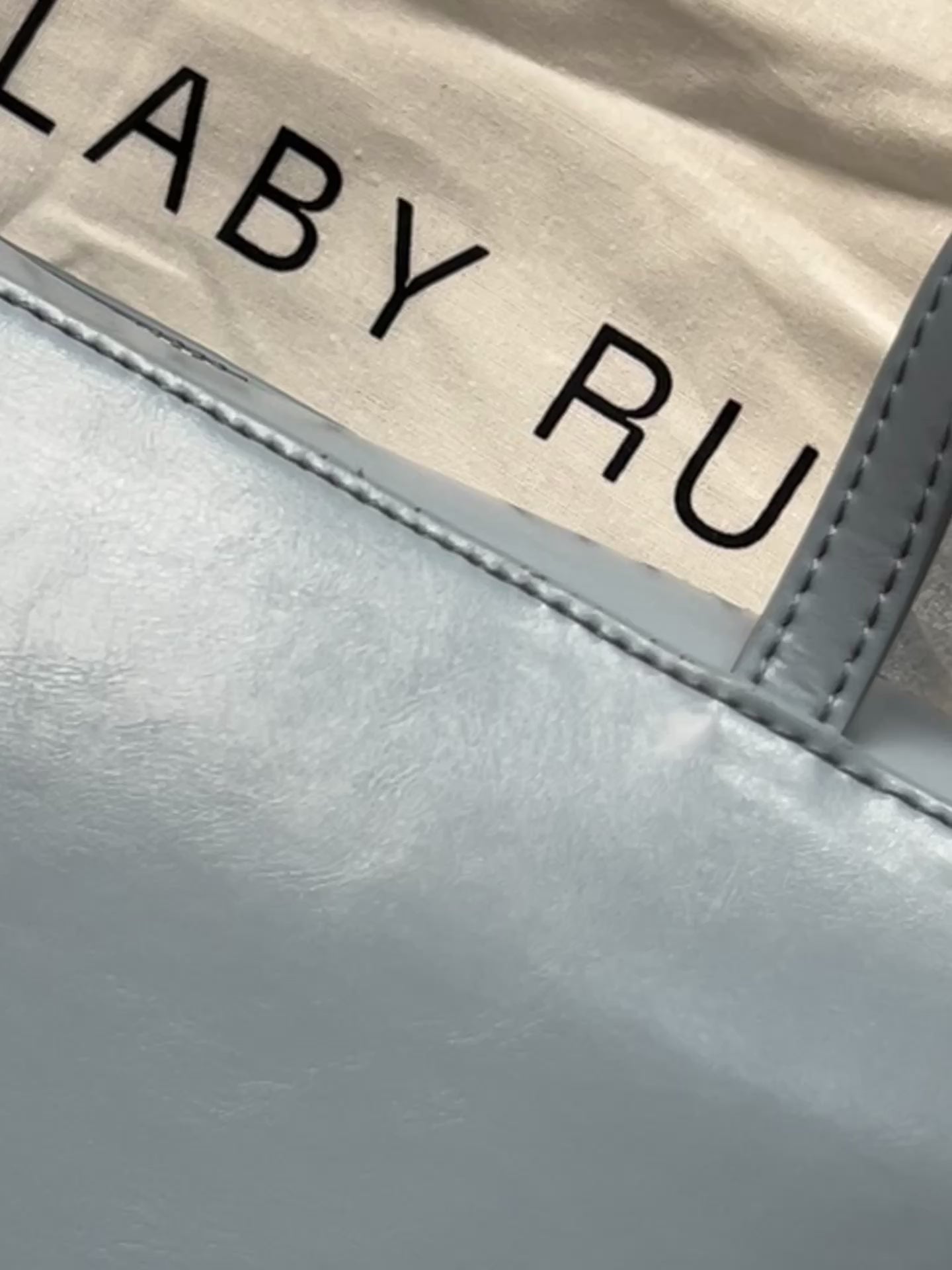 [QC-3] The Box Bowler (Powder Blue)